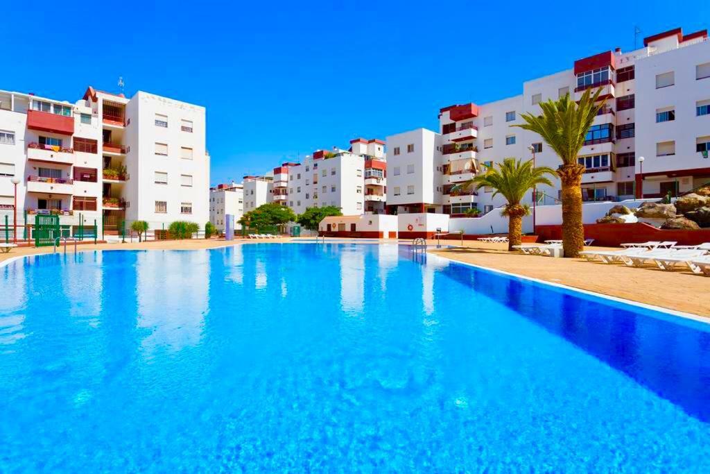 Sea-View Apartment With A Tennis Court アデヘ エクステリア 写真